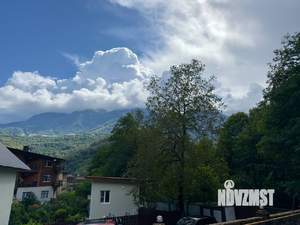 Дом 300м², 3-этажный, участок 6 сот.  