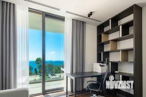 Коттедж 410м², 2-этажный, участок 8 сот.  