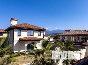 Дом 255м², 2-этажный, участок 6 сот.  