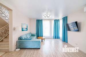 Дом 280м², 2-этажный, участок 10 сот.  