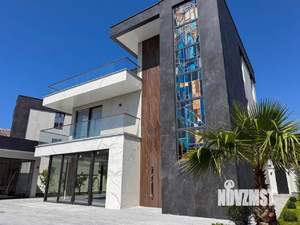 Дом 260м&sup2;, 2-этажный, участок 6 сот.  