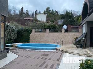 Дом 350м², 3-этажный, участок 10 сот.  