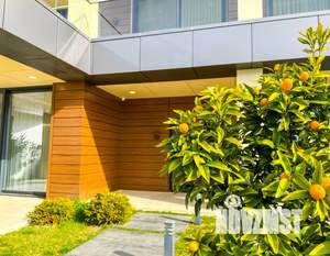 Коттедж 560м², 3-этажный, участок 7 сот.  