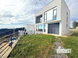 Коттедж 177м², 2-этажный, участок 5 сот.  