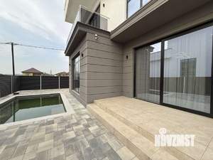 Дом 163м², 3-этажный, участок 3 сот.  