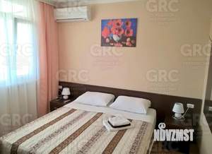 Дом 330м², 3-этажный, участок 6 сот.  