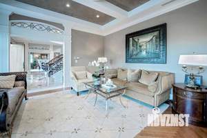 Дом 450м², 2-этажный, участок 20 сот.  