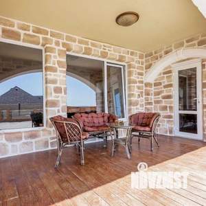 Таунхаус 76м², 2-этажный, участок 2 сот.  