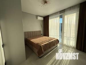 Коттедж 243м², 2-этажный, участок 5 сот.  