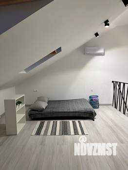 Дом 120м², 3-этажный, участок 3 сот.  
