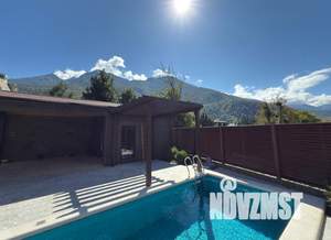 Коттедж 202м², 3-этажный, участок 4 сот.  