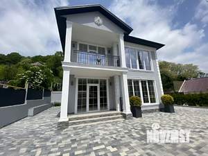 Дом 140м², 2-этажный, участок 4 сот.  