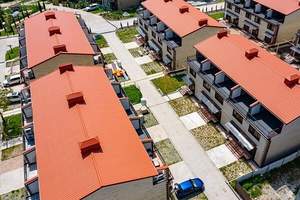 Дом 89м&sup2;, 3-этажный, участок 1 сот.  