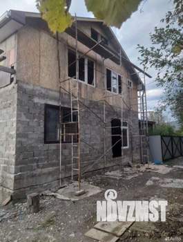 Дом 218м², 3-этажный, участок 6 сот.  