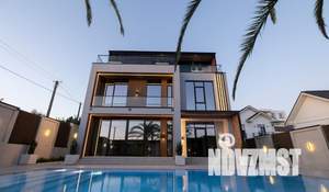 Дом 285м², 2-этажный, участок 6 сот.  