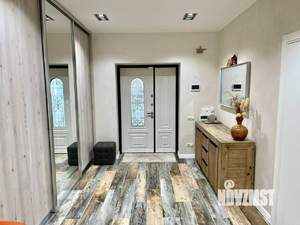 Дом 350м², 2-этажный, участок 10 сот.  