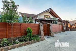 Дом 350м², 2-этажный, участок 12 сот.  