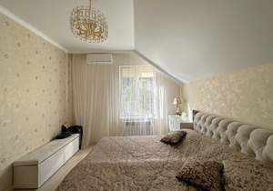 Дом 140м², 2-этажный, участок 5 сот.  