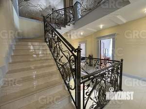 Дом 470м², 3-этажный, участок 6 сот.  