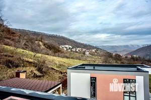 Коттедж 200м², 3-этажный, участок 5 сот.  