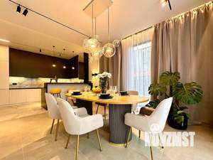 Дом 150м², 2-этажный, участок 6 сот.  