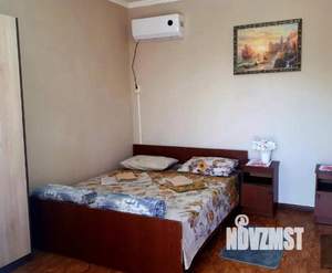 Дом 200м², 3-этажный, участок 3 сот.  