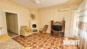Таунхаус 230м², 4-этажный, участок 5 сот.  