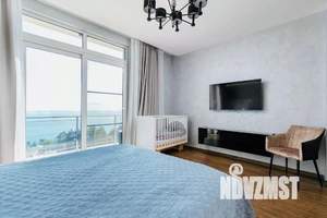 Дом 200м&sup2;, 2-этажный, участок 10 сот.  