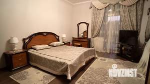 Дом 321м², 3-этажный, участок 12 сот.  