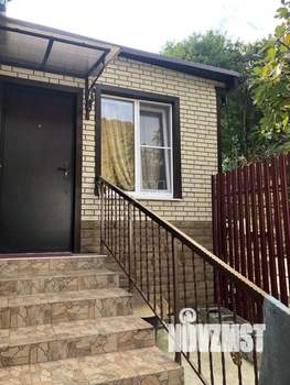 Дом 180м², 3-этажный, участок 4 сот.  