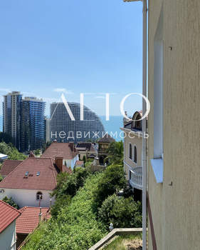 Дом 260м², 3-этажный, участок 4 сот.  
