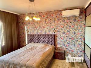 Дом 350м², 2-этажный, участок 10 сот.  