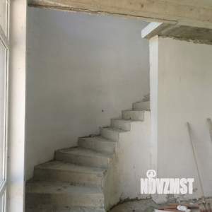 Дом 250м², 2-этажный, участок 8 сот.  