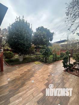 Дом 380м², 3-этажный, участок 11 сот.  