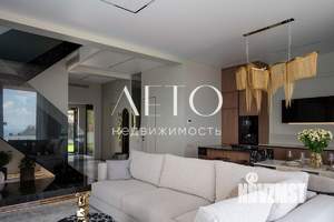 Коттедж 220м², 2-этажный, участок 7 сот.  