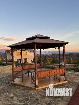 Дом 350м&sup2;, 3-этажный, участок 20 сот.  