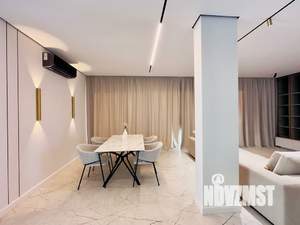 Дом 280м², 2-этажный, участок 8 сот.  