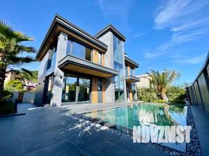 Дом 300м&sup2;, 2-этажный, участок 11 сот.  