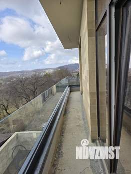 Коттедж 285м², 2-этажный, участок 4 сот.  