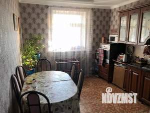 Дом 247м², 3-этажный, участок 6 сот.  