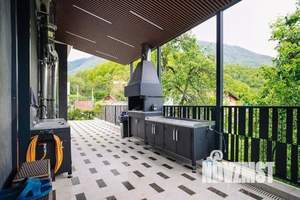 Дом 800м², 2-этажный, участок 11 сот.  