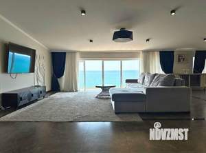 Дом 265м², 2-этажный, участок 4 сот.  