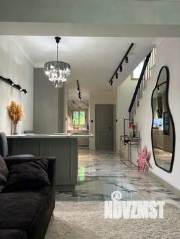 Дом 120м&sup2;, 2-этажный, участок 7 сот.  