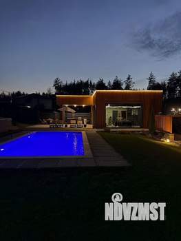 Коттедж 270м², 2-этажный, участок 10 сот.  