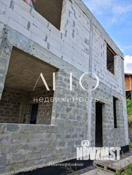 Дом 186м&sup2;, 2-этажный, участок 7 сот.  