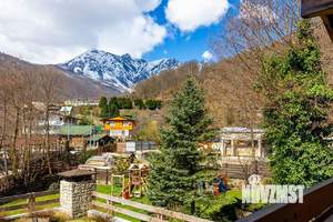 Дом 450м², 3-этажный, участок 18 сот.  