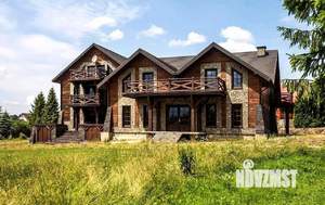 Коттедж 250м², 2-этажный, участок 5 сот.  