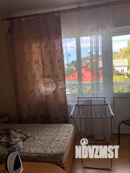 Дом 1090м&sup2;, 4-этажный, участок 15 сот.  