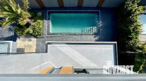 Дом 300м&sup2;, 2-этажный, участок 11 сот.  