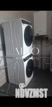 Дом 293м&sup2;, 3-этажный, участок 12 сот.  